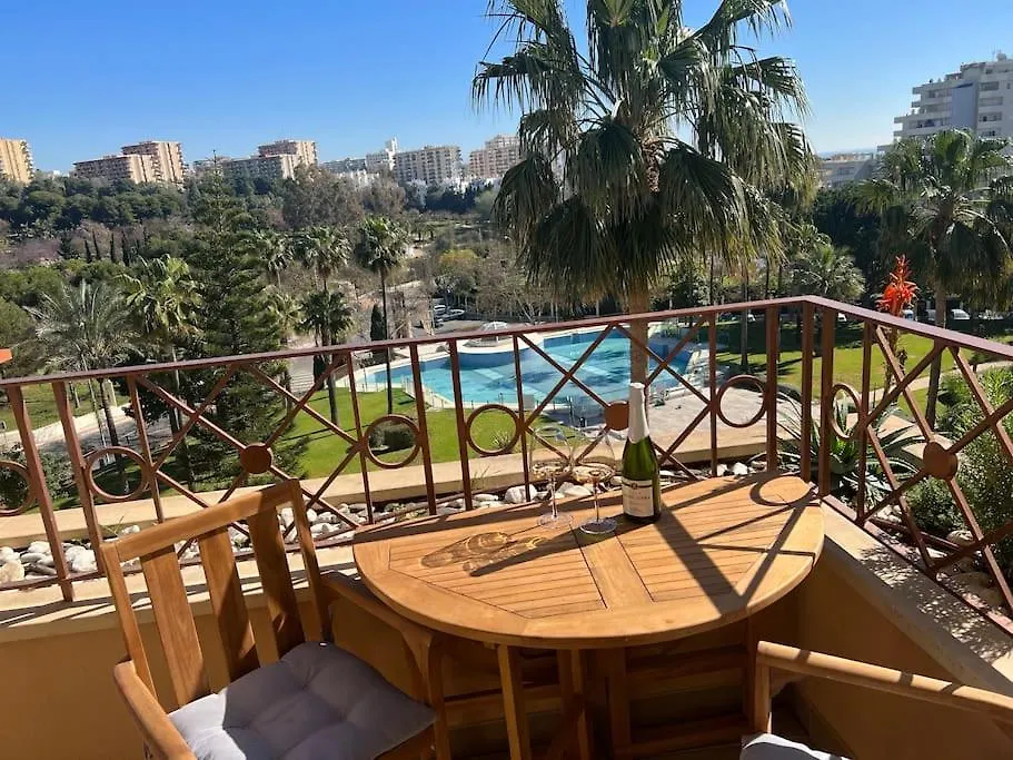 בנאלמדנה Family Friendly 2 Bedroom And 2 Bathroom Apartment Near The Beach